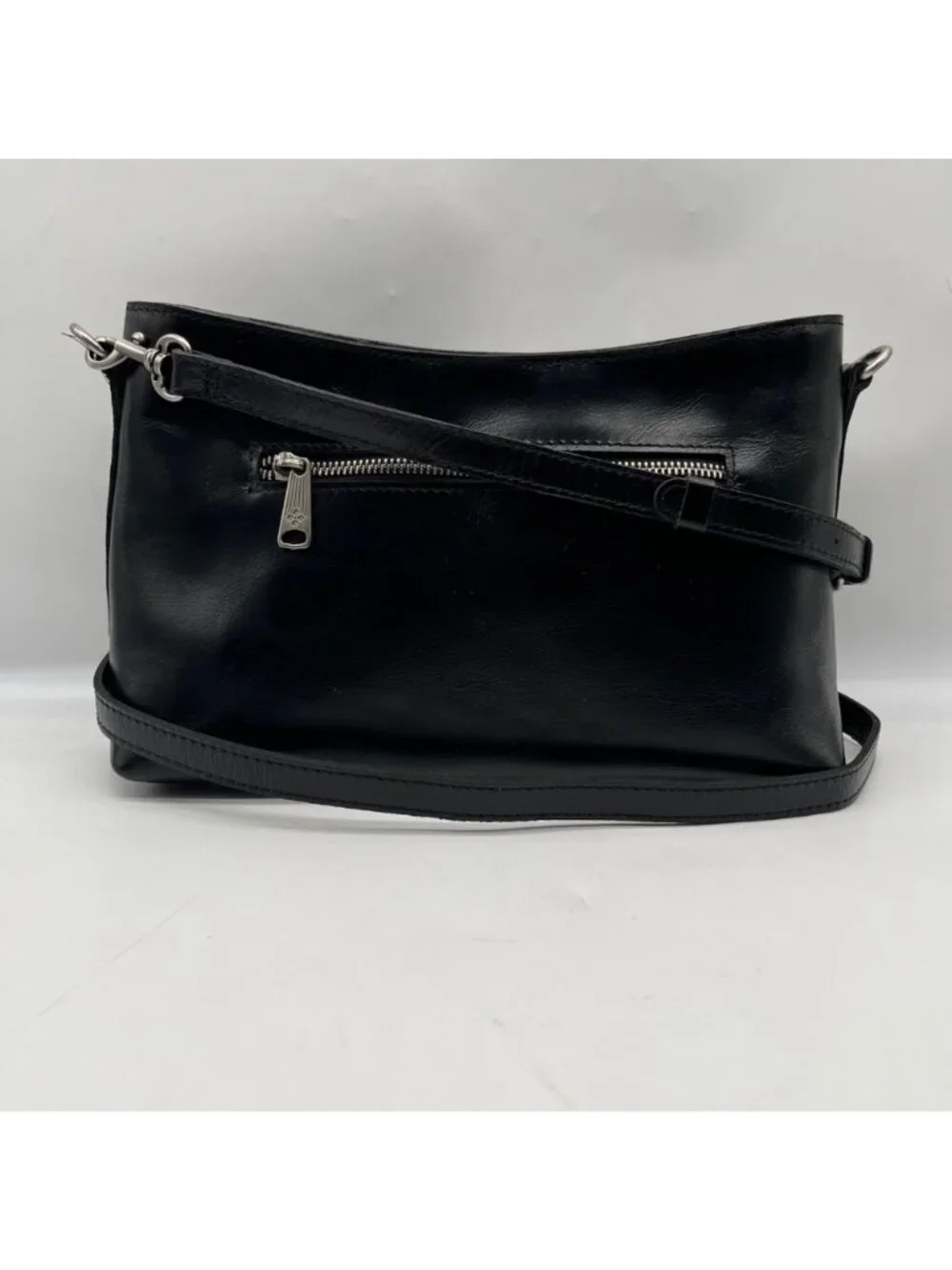 Patricia Nash Betta Medium Leather Crossbody - Picture 2 of 11